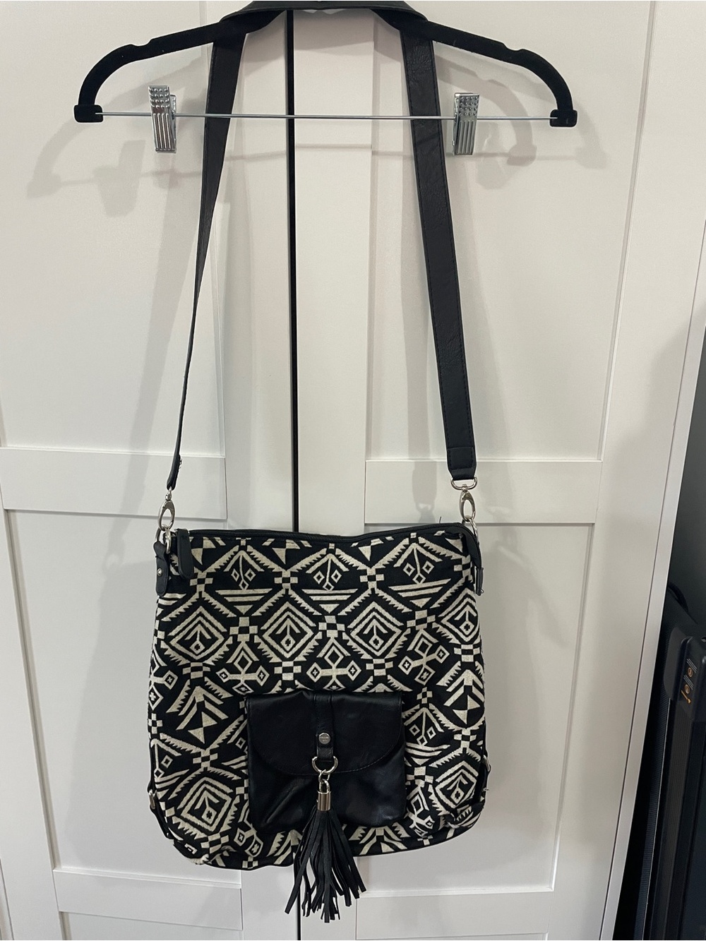 Madden Girl Black & Cream Geometric Crossbody with Tassel Pocket